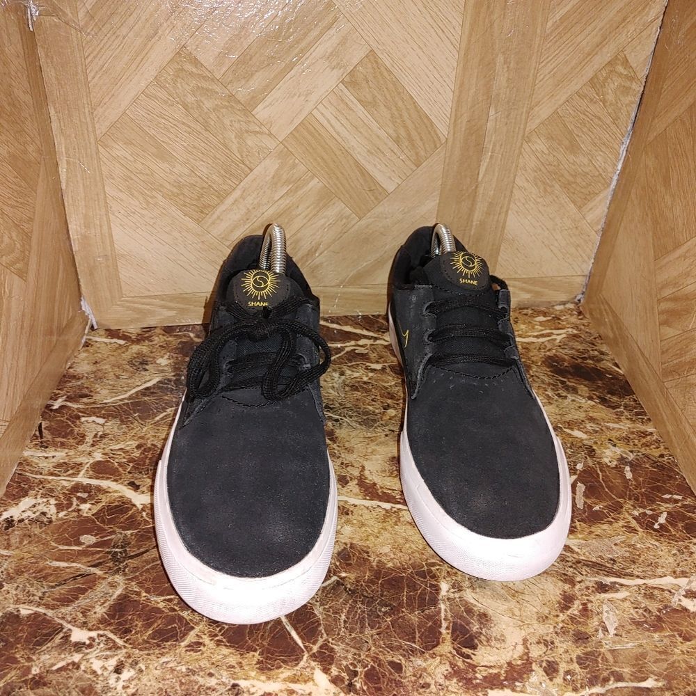 Nike men's SB Shane premium fashion black shoes size 9. A328 - Picture 7 of 13
